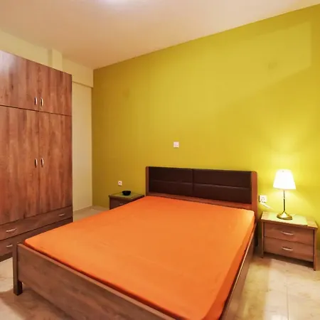 Elia Beach Suites Apartmán Flogita