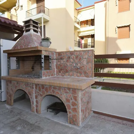 Elia Beach Suites Appartement Flogita