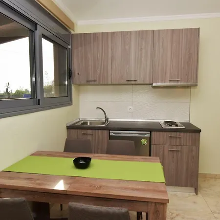 Elia Beach Suites * Flogita